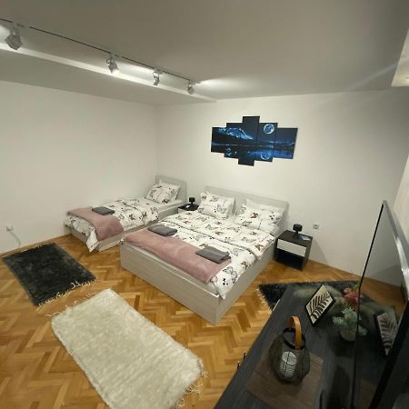Apartman Bonaca Ниш Екстер'єр фото