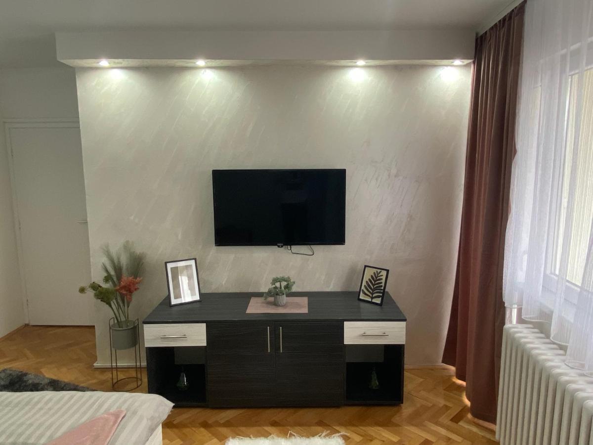 Apartman Bonaca Ниш Екстер'єр фото